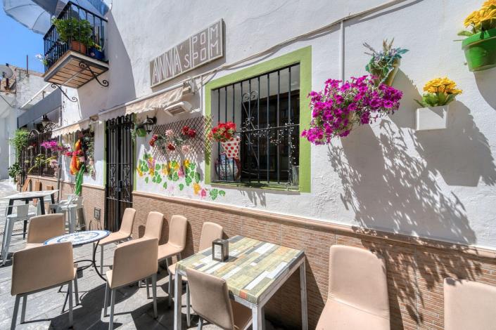 Image No.32-3 Bed Townhouse for sale