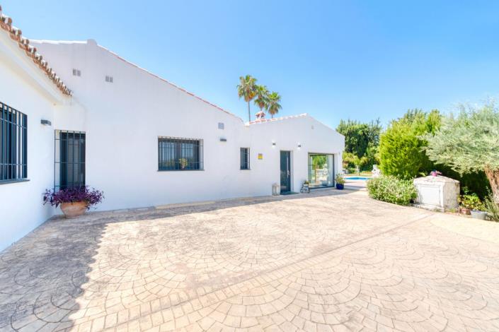 Image No.5-Villa de 4 chambres à vendre à Alhaurín el Grande