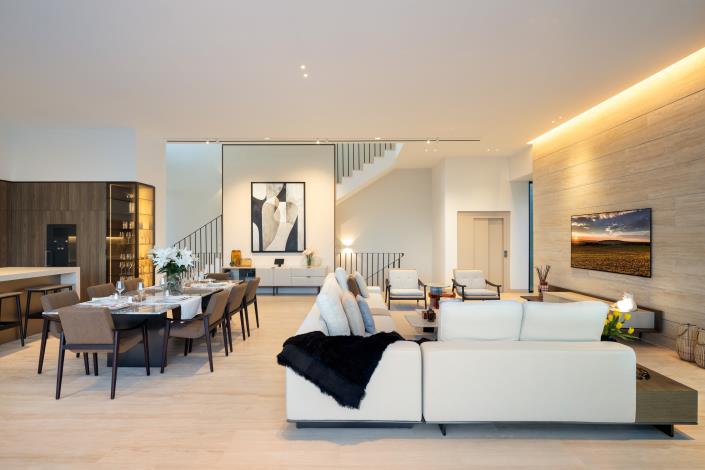 Image No.24-6 Bed Villa for sale