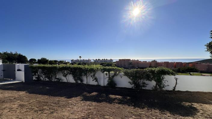 Image No.8-4 Bed Villa for sale