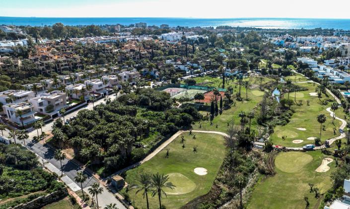 Image No.10-5 Bed Villa for sale