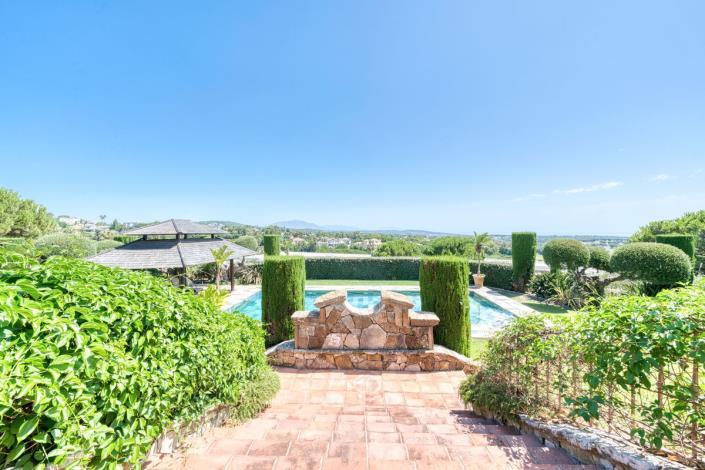 Image No.58-5 Bed Villa for sale