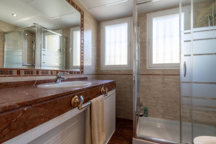 Image No.17-Maison de ville de 3 chambres à vendre à Marbella