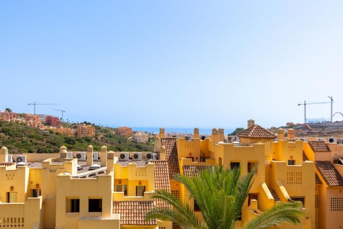 Image No.3-2 Bed Apartment for sale