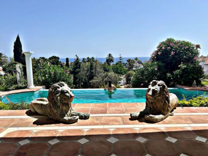 Image No.2-Villa de 4 chambres à vendre à Marbella