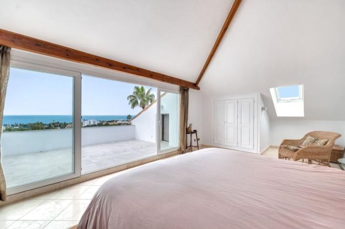 Image No.20-Villa de 4 chambres à vendre à Marbella