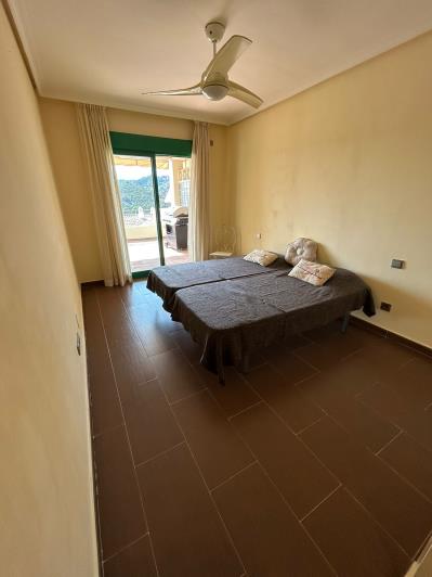 Image No.18-2 Bed Apartment for sale