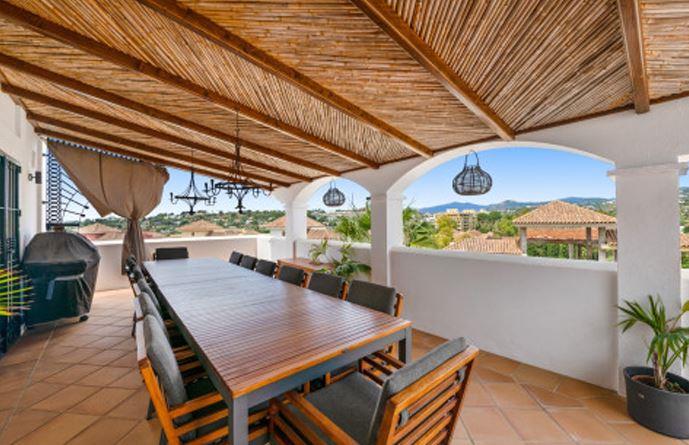 Image No.19-4 Bed Townhouse for sale