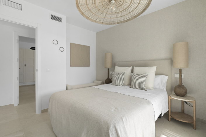 Image No.14-3 Bed Villa / Detached for sale