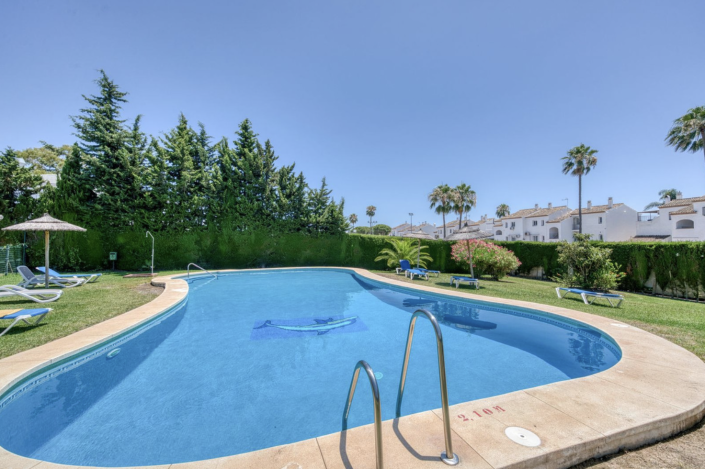 Image No.3-Appartement de 2 chambres à vendre à Estepona