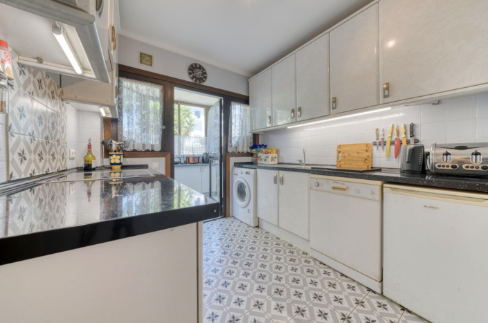 Image No.5-Appartement de 2 chambres à vendre à Estepona