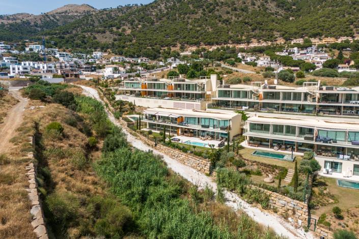 Image No.9-3 Bed Apartment for sale