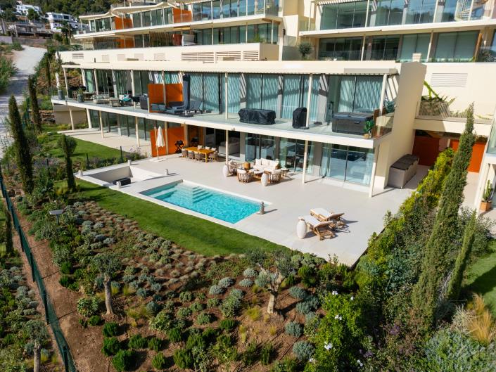 Image No.46-3 Bed Apartment for sale