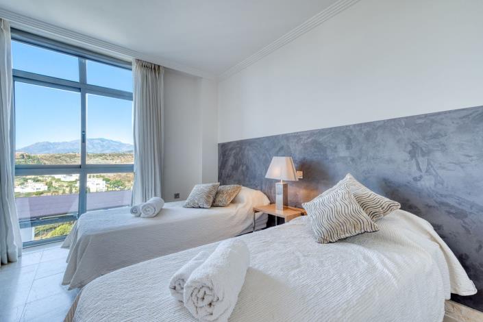 Image No.23-2 Bed Apartment for sale