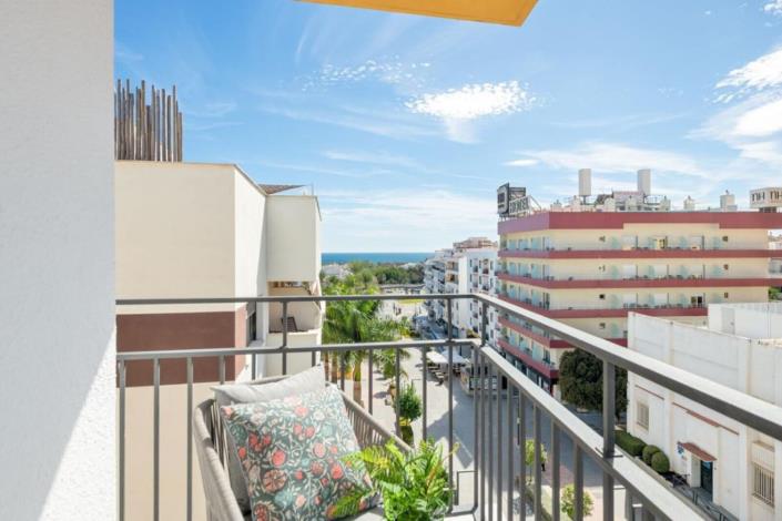 Image No.1-2 Bed Penthouse for sale