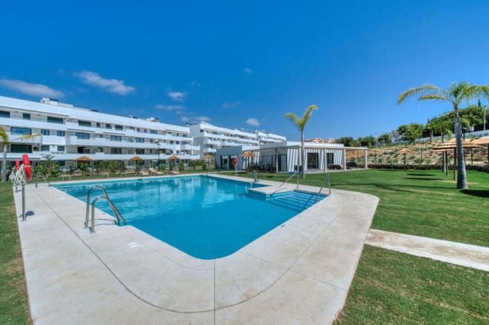 Image No.2-Appartement de 2 chambres à vendre à Estepona