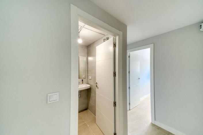 Image No.7-Appartement de 2 chambres à vendre à Estepona