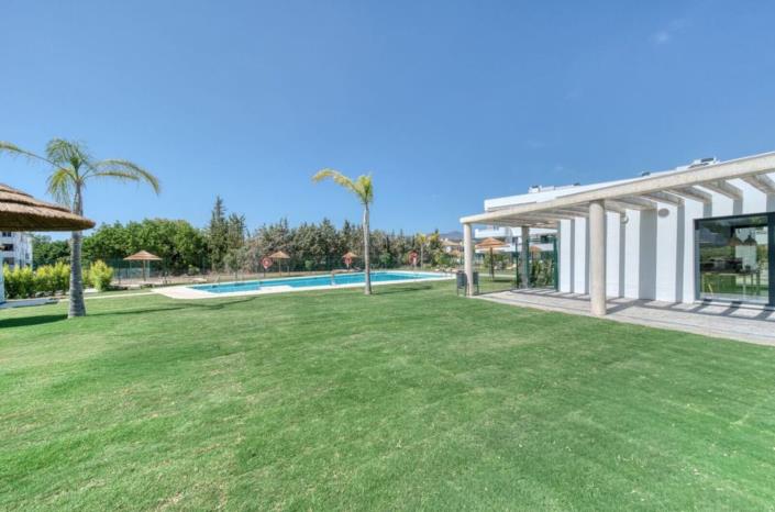 Image No.9-Appartement de 2 chambres à vendre à Estepona