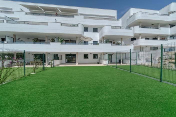 Image No.22-Appartement de 2 chambres à vendre à Estepona