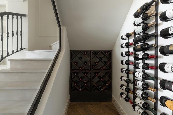 Image No.15-4 Bed Townhouse for sale