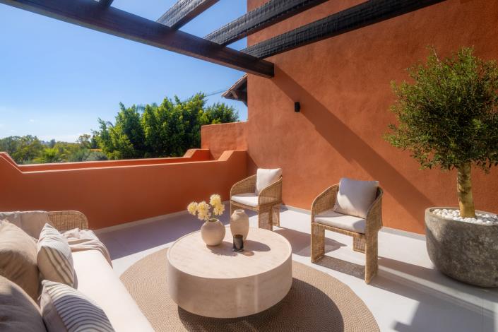 Image No.6-4 Bed Duplex for sale