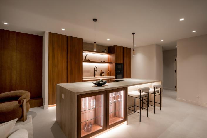 Image No.38-4 Bed Duplex for sale