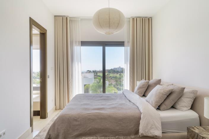 Image No.26-5 Bed Villa for sale