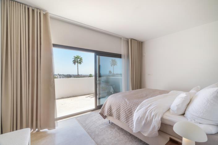 Image No.31-5 Bed Villa for sale