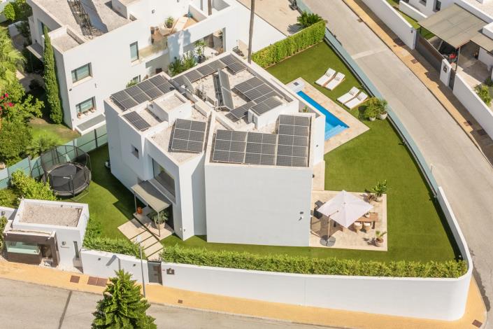 Image No.52-5 Bed Villa for sale