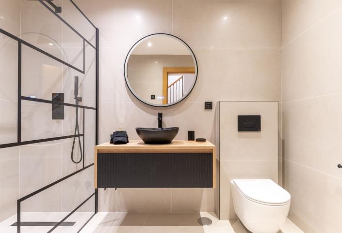 Image No.11-4 Bed Townhouse for sale