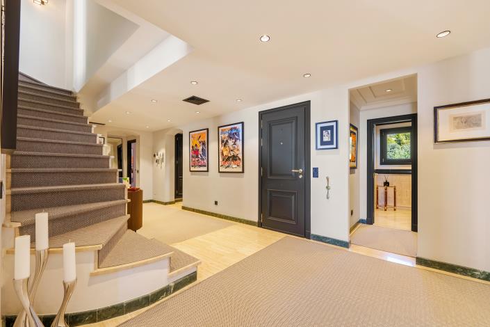 Image No.11-4 Bed Duplex for sale