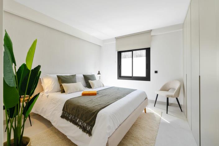 Image No.17-2 Bed Apartment for sale