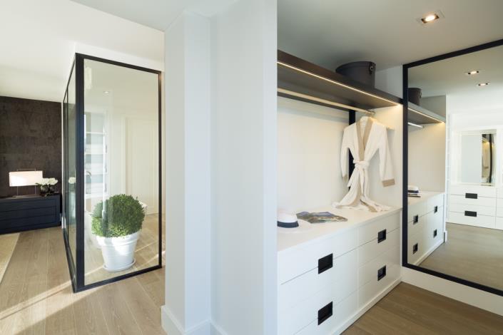 Image No.17-5 Bed Villa for sale