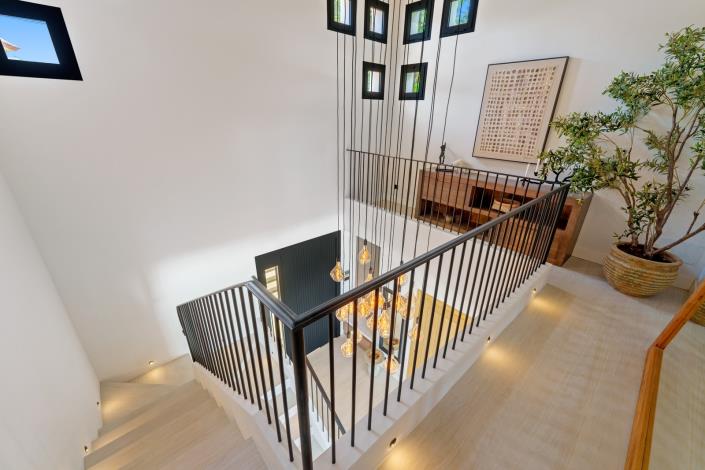 Image No.10-6 Bed Villa for sale