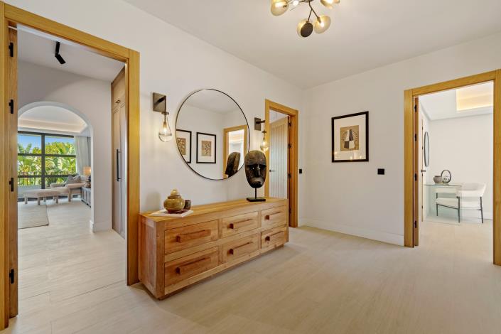 Image No.18-6 Bed Villa for sale