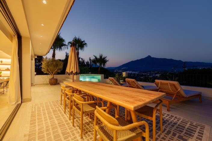 Image No.58-6 Bed Villa for sale