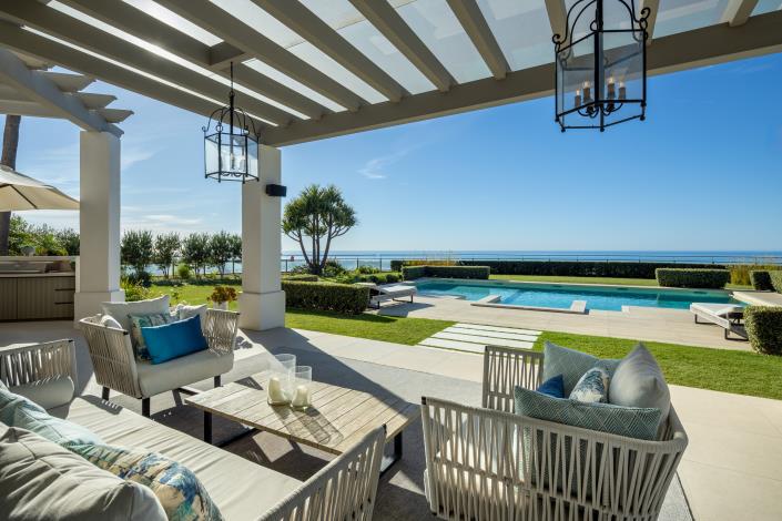 Image No.14-7 Bed Villa for sale