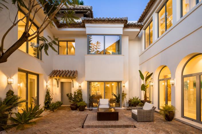 Image No.33-7 Bed Villa for sale