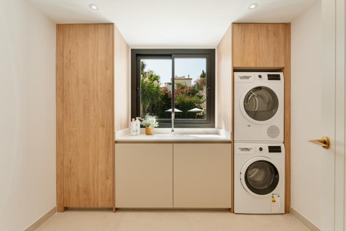 Image No.37-4 Bed Villa for sale