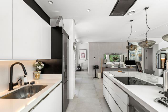 Image No.13-Villa de 4 chambres à vendre à Estepona