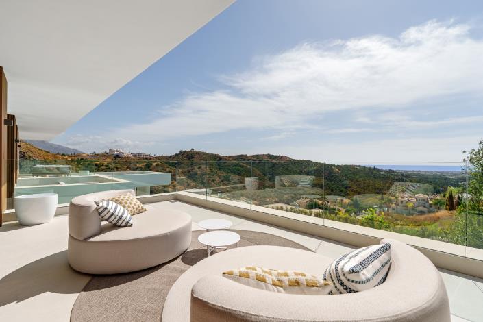 Image No.2-6 Bed Villa for sale