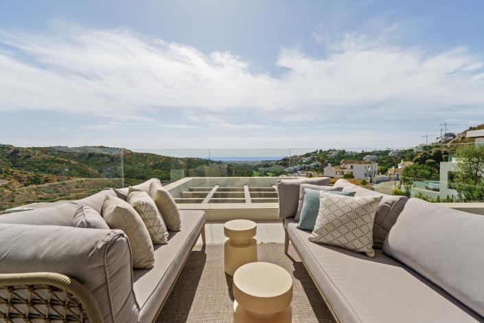 Image No.24-6 Bed Villa for sale