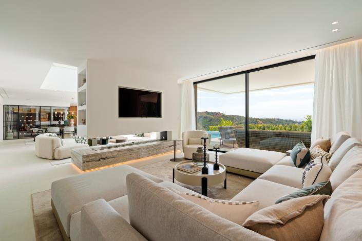 Image No.33-6 Bed Villa for sale