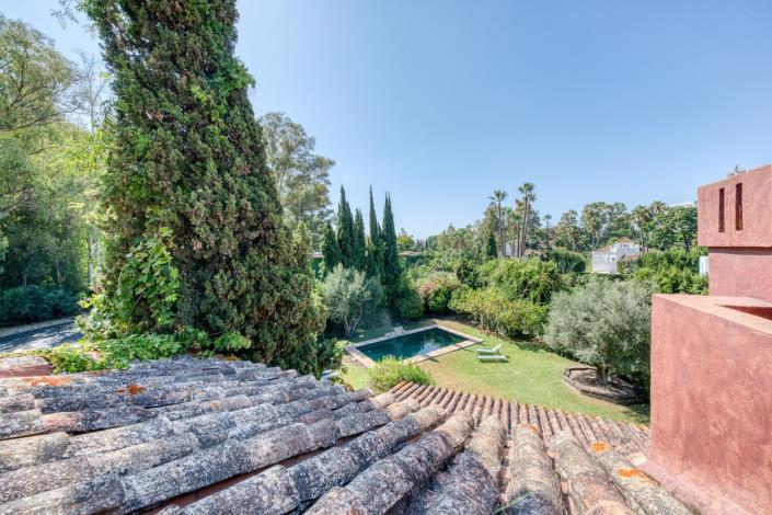 Image No.9-6 Bed Villa for sale