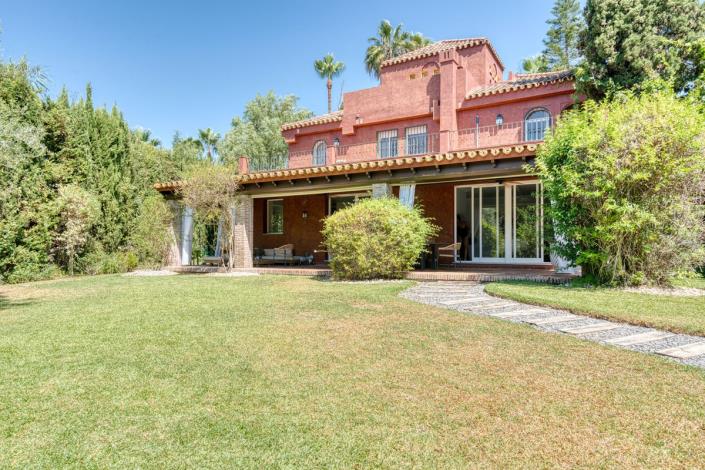 Image No.22-6 Bed Villa for sale