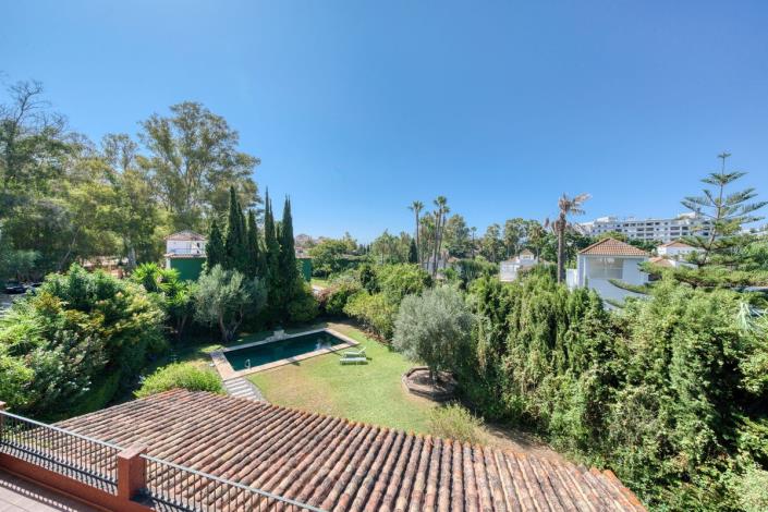 Image No.32-6 Bed Villa for sale