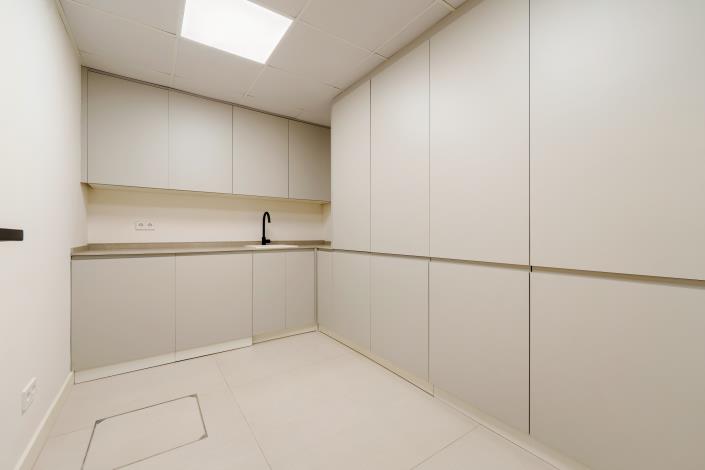 Image No.34-5 Bed Villa for sale