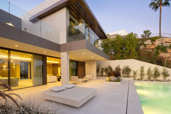 Image No.6-5 Bed Villa for sale