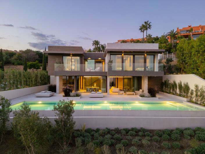 Image No.38-5 Bed Villa for sale