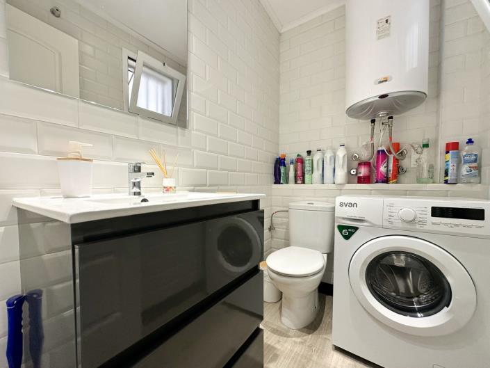 Image No.9-2 Bed Apartment for sale